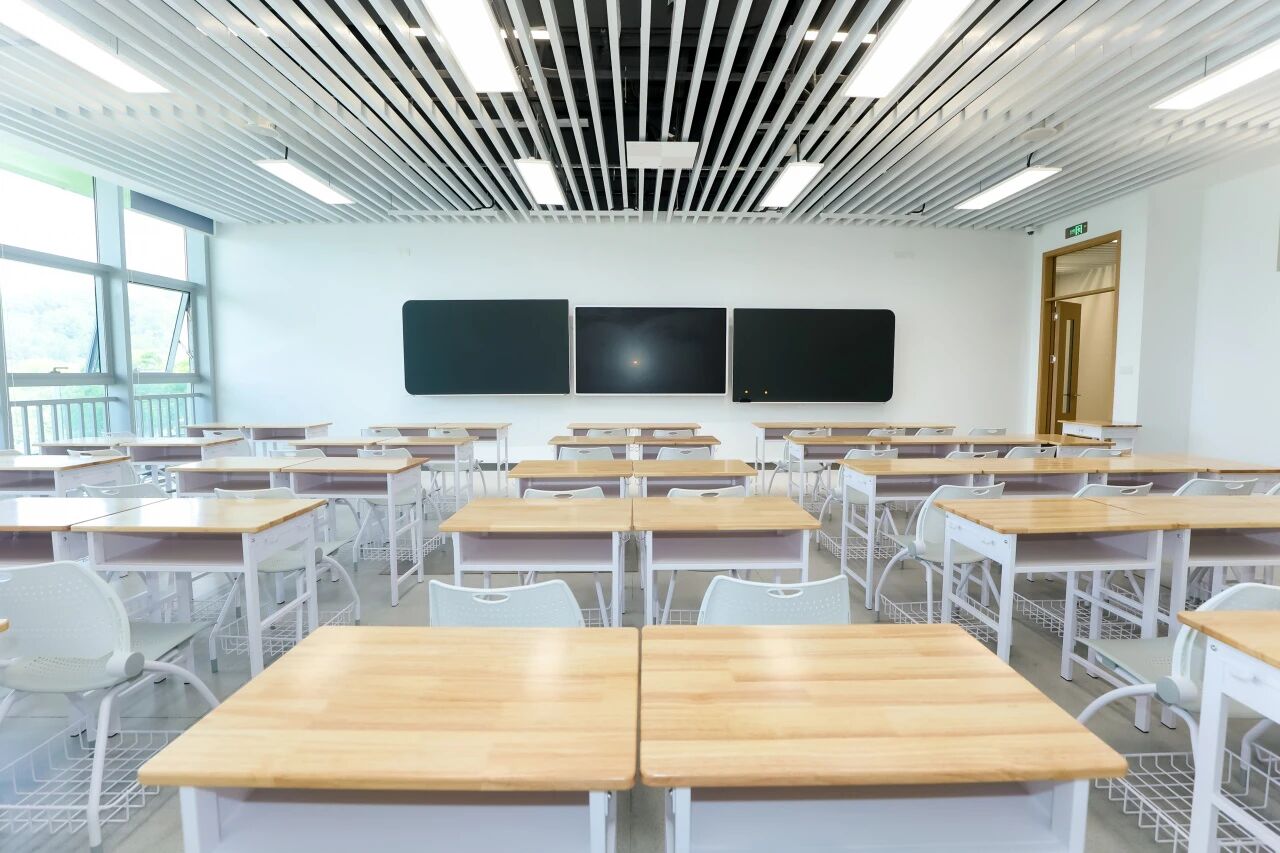 深圳理工大学附属中学教室