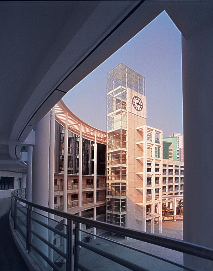 深圳市耀华外国语学校校园环境